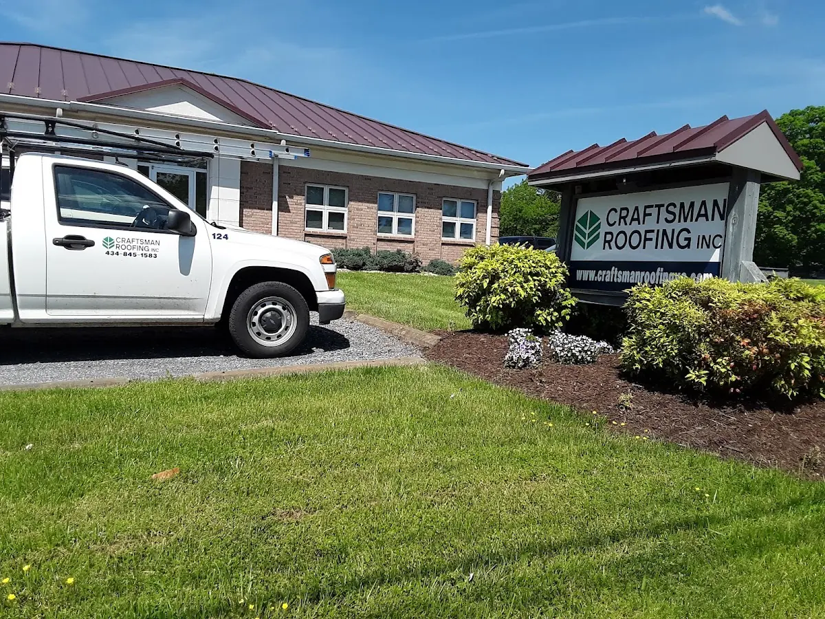 Quality Roof Replacement by experienced craftsmen in South Evanston